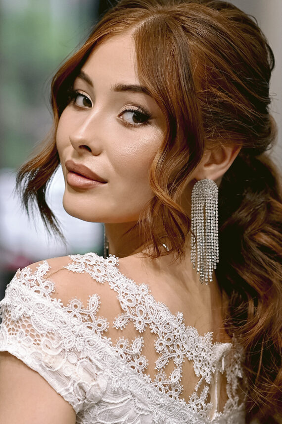 Сережки "Каскад Сяйва" Стрази 23515 Сріблясті