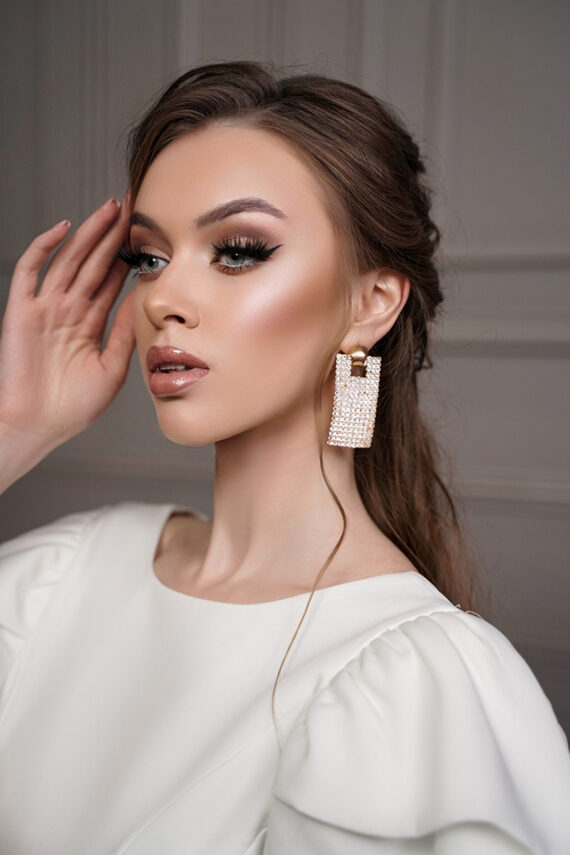 Сережки Біжутерія Блиск Стрази 23506 Золотисті