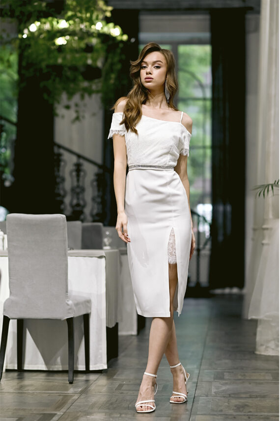 Коктейльна Сукня Відкриті Плечі 23047 Молочна